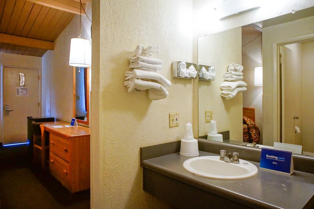 Ez 8 Motel San Jose II מראה חיצוני תמונה